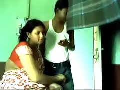 Bangladeshi Sexi bhabi sharmin sex scandal with his husband