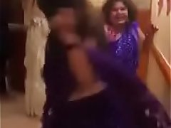 Indian bhabi fucked in hostel