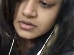 Indian Hot Cute Famous Skype Chat With Friend Homemade Clip 5 -Wowmoyback