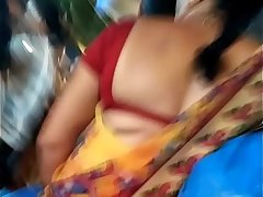 CHUDAKKAD GUJARATI DESAI AUNTY IN SEXY BACKLESS BLOUSE AND SAREE 3