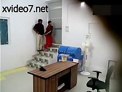 New Gujarati housewife and boss fucking | xvideo7.net