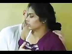 Dosto ne meri maa ko group me choda || Indian mom gang bang fuck || Indian mom group sex