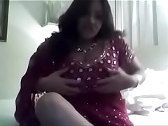 desi Aunty web cam show